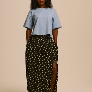 Poppy - Viscose Skirt in Black and Ecru Spot